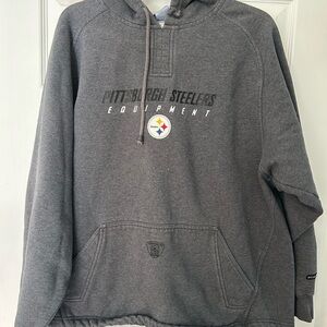 Reebok Gray Sweatshirt with Hood and Graphic Design